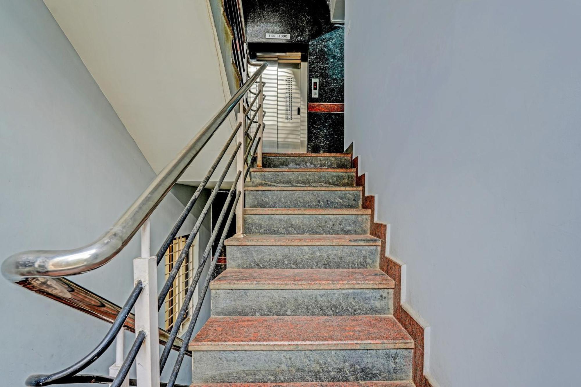 העיר בנגלור Hotel O Skylark Service Apartment מראה חיצוני תמונה